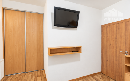 Na prenájom 2-izbový byt, 47 m², klimatizovaný, Odborárska ul., BA – Nové Mesto, ihneď voľný