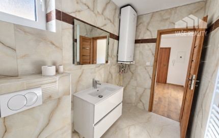 2 izbový byt Motešice 60m2 + parkovacie miesto - prenájom