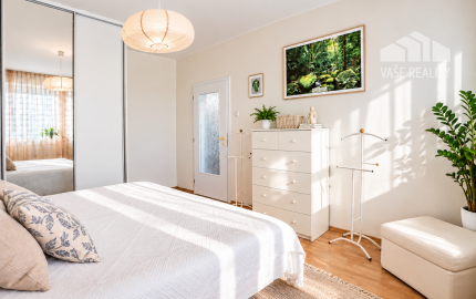 Na prenájom priestranný 3-izbový byt s lodžiou, 101 m², nádherný výhľad na Bratislavu,Zadunajská cesta, Petržalka, od 10/2026