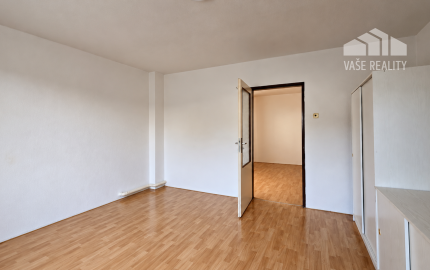 NOVINKA V PONUKE! Rodinný dom s veľkorysým pozemkom 923 m², garážou – DUBOVANY