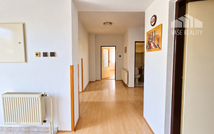 NOVINKA V PONUKE! Rodinný dom s veľkorysým pozemkom 923 m², garážou – DUBOVANY