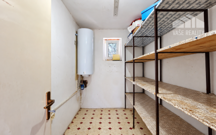 NOVINKA V PONUKE! Rodinný dom s veľkorysým pozemkom 923 m², garážou – DUBOVANY