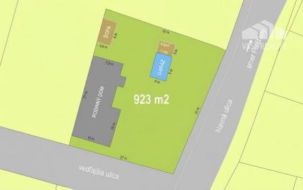 NOVINKA V PONUKE! Rodinný dom s veľkorysým pozemkom 923 m², garážou – DUBOVANY