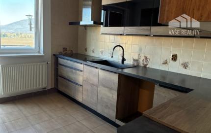 EXKLUZÍVNE* Predám 2 izbový byt Ilava, ul. SNP - 58 m2