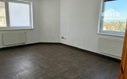 EXKLUZÍVNE* Predám 2 izbový byt Ilava, ul. SNP - 58 m2