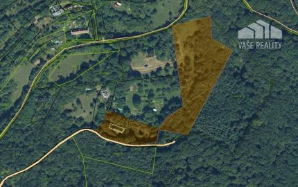 JEDINEČNÁ NEHNUTEĽNOSŤ POD HRADOM TEMATÍN – RODINNÝ DOM S POZEMKAMI O VÝMERE 13 046 m²