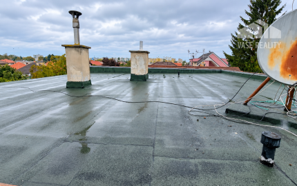 6-izbový rodinný dom s krásnou okrasnou záhradou – Piešťany, Floreát