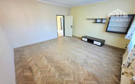 RODINNÝ DOM V LUKRATÍVNEJ LOKALITE BÁNOVCE NAD BEBRAVOU