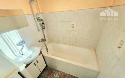 RODINNÝ DOM V LUKRATÍVNEJ LOKALITE BÁNOVCE NAD BEBRAVOU