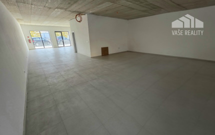 NA PRENÁJOM BÁNOVCE NAD BEBRAVOU -OBCHODNÝ PRIESTOR 100 m²