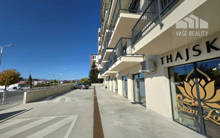 NA PRENÁJOM BÁNOVCE NAD BEBRAVOU -OBCHODNÝ PRIESTOR 100 m²