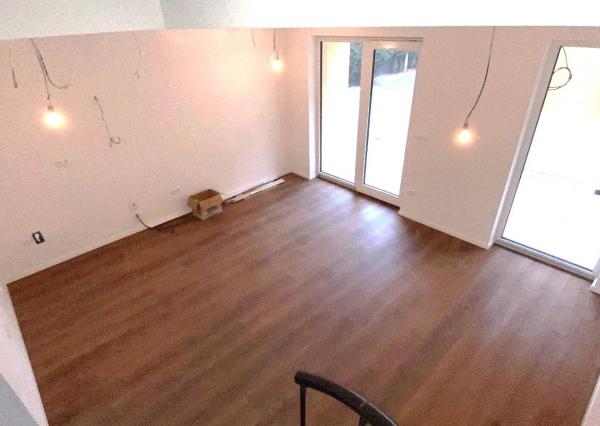 Trojizbový mezonetový byt 70m2, Banka