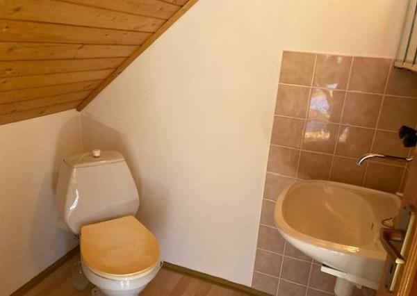 Chalupa CHKO Strážovské vrchy, pozemok 3292 m2, rezervoár pitnej vody