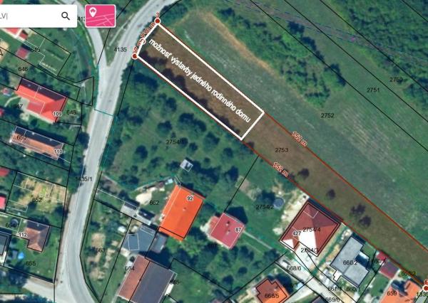 STAVEBNÝ POZEMOK 2250 m2 TRENČIANSKE MITICE