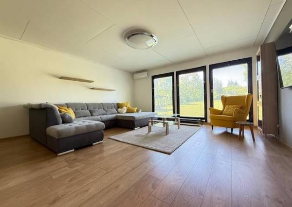 Prenájom rodinného domu 4+1, SVINNÁ - veľká záhrada