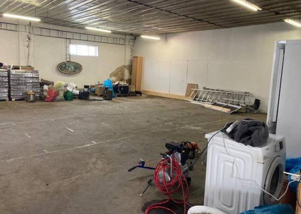 Na prenájom Skladové priestory Ilava, 350 m2