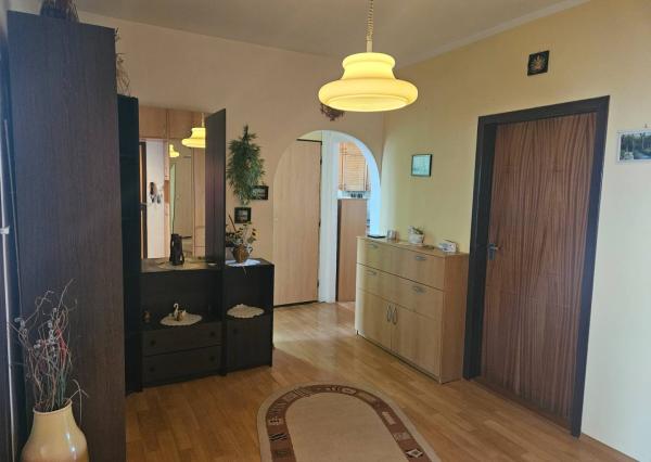  Na predaj 4 izbový byt Pod Hájom (82m2)Dubnica nad Váhom 