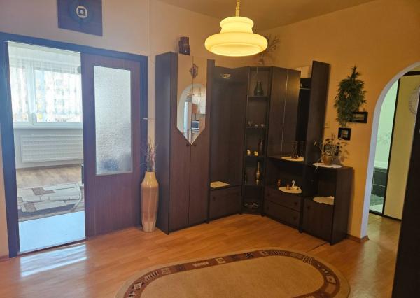  Na predaj 4 izbový byt Pod Hájom (82m2)Dubnica nad Váhom 