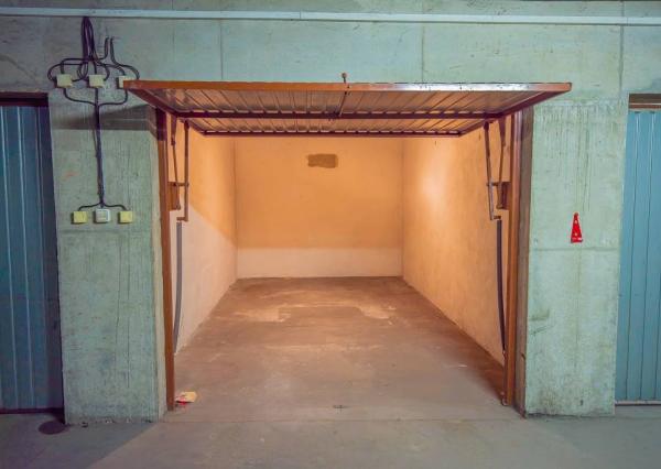 Na prenájom garáž, 16 m², v podzemnom garážovom dome, Rajecká ul.,