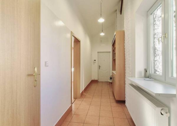 Administratívny priestor, 111 m², Jakubovo nám., klimatizovaný, voľný