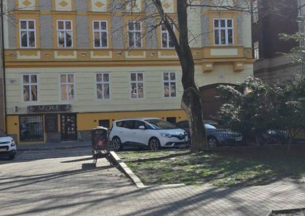 Administratívny priestor, 111 m², Jakubovo nám., klimatizovaný, voľný