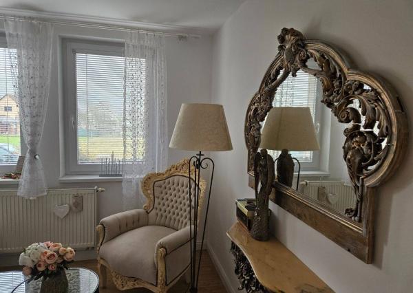 6 izbový rodinný dom v obci Mikušovce  , pozemok 1048 m2