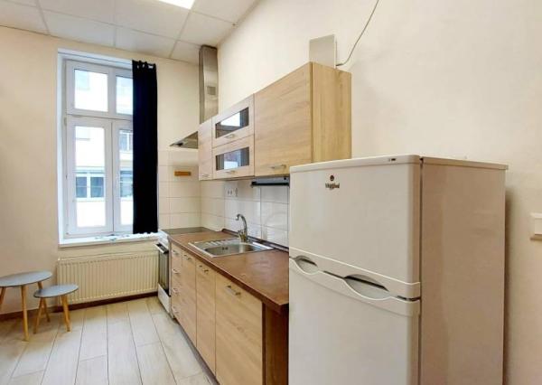 Na prenájom rekonštruovaná garsónka 20 m², Dunajská ulica, Staré Mesto