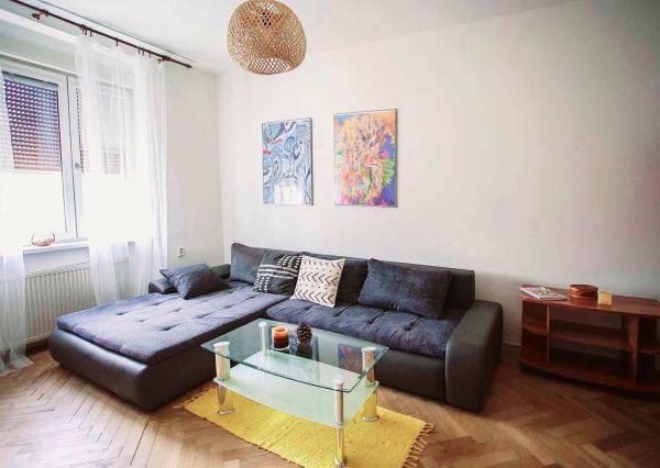 Na prenájom 2,5 izbový byt, 76 m², Dostojevského rad, BA – Staré Mesto