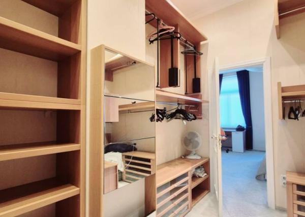 Na prenájom krásny 3-izbový staromestský byt 111 m², Senkiewiczova