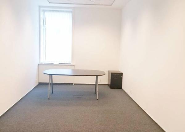 Kancelária, 32 m², Gorkého ul. Staré Mesto, voľná od 1.3.2025