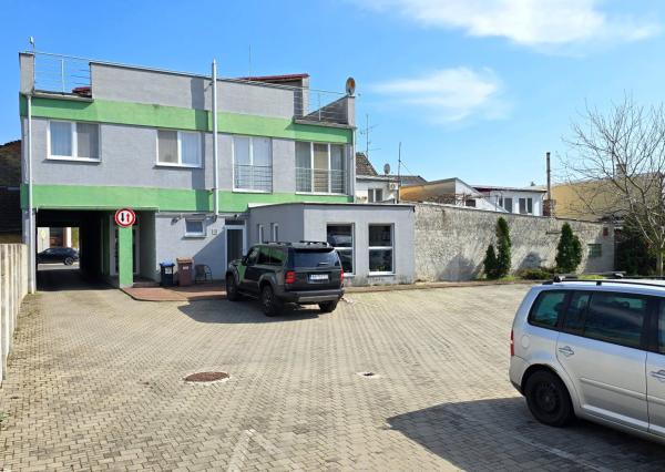 Polyfunkčný dom na predaj – Bratislavská cesta, Piešťany