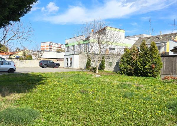 Polyfunkčný dom na predaj – Bratislavská cesta, Piešťany