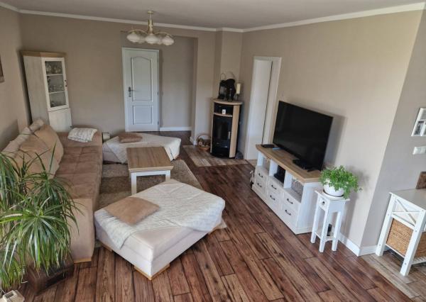 Novostavba - bungalov 100 m2 v obci Košeca, pozemok 800 m2