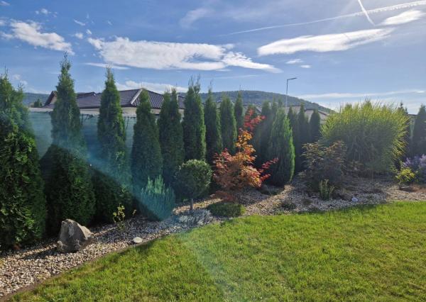 Novostavba - bungalov 100 m2 v obci Košeca, pozemok 800 m2