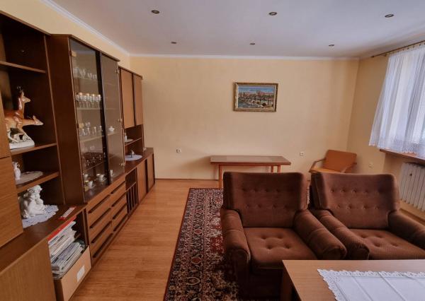 *REZERVOVANÉ*  4-izb rodinný dom s pozemkom 900 m²  - Moravany n/V