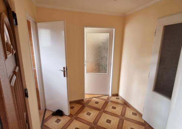 *REZERVOVANÉ*  4-izb rodinný dom s pozemkom 900 m²  - Moravany n/V