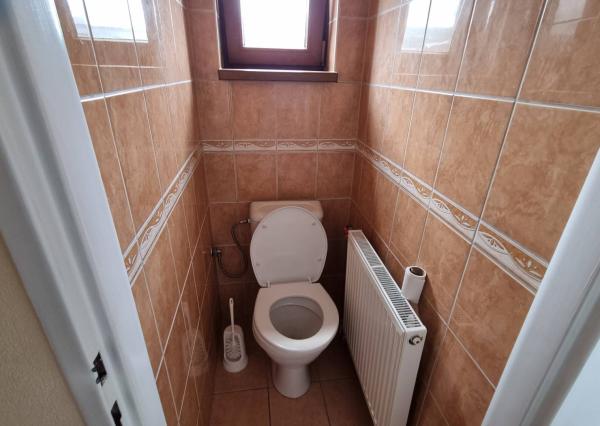 *REZERVOVANÉ*  4-izb rodinný dom s pozemkom 900 m²  - Moravany n/V