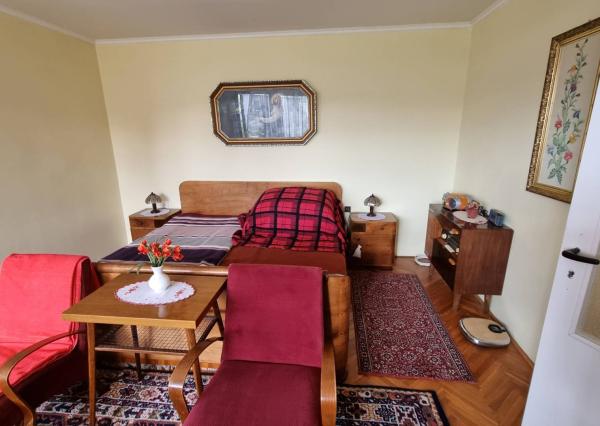 *REZERVOVANÉ*  4-izb rodinný dom s pozemkom 900 m²  - Moravany n/V