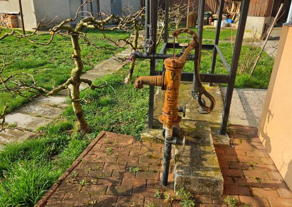 *REZERVOVANÉ*  4-izb rodinný dom s pozemkom 900 m²  - Moravany n/V