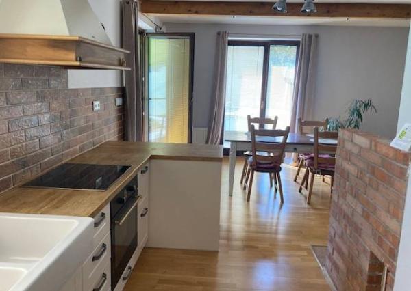 Predám Rodinný Dom ILAVA, pozemok 1146 m2