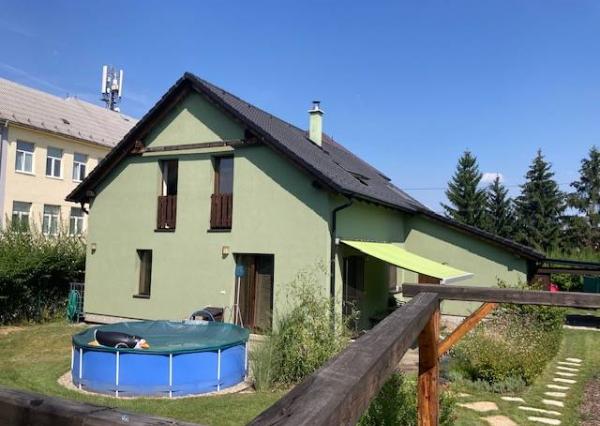 Predám Rodinný Dom ILAVA, pozemok 1146 m2