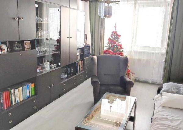 Veľký 4-izbový byt, 90m2, Piešťany