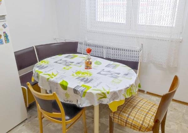 Veľký 4-izbový byt, 90m2, Piešťany