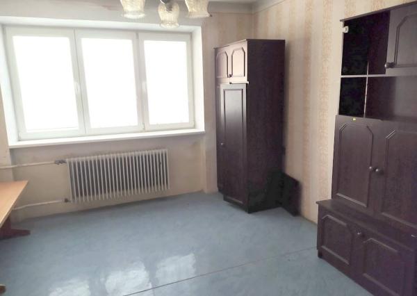 Priestranný rodinný dom s garážou, Vrbové