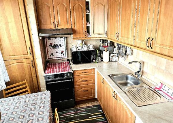 2 izbový byt Bánovce nad Bebravou / CENTRUM / LOGGIA / KOMPLETNÁ REKON