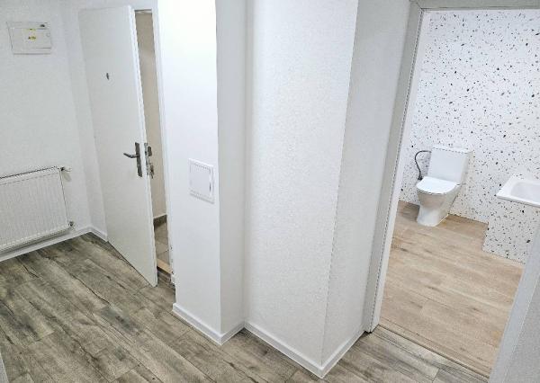 PREDANÉ 2 izbový byt Bánovce nad Bebravou / CENTRUM / TERASA 7 m2 