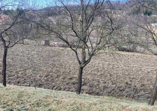 Na predaj Stavebný pozemok Horný Lieskov, 1150 m2