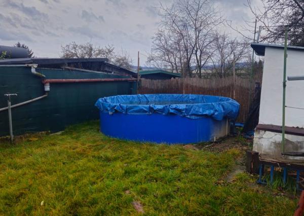 Záhradná chata s pozemkom Nová Dubnica