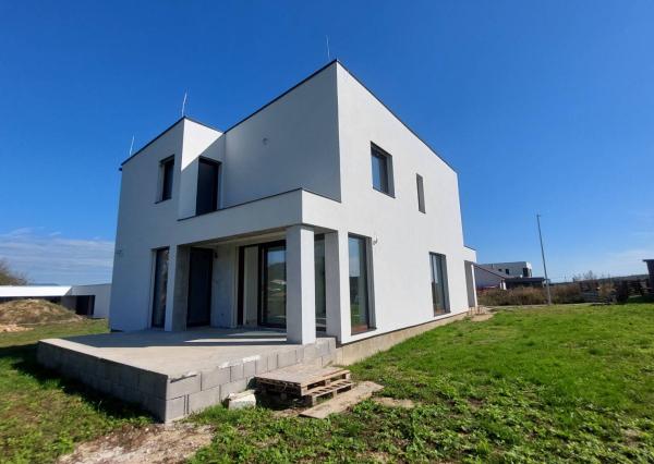 Novostavba RD v Trenčianskom Jastrabí - pozemok 577m2