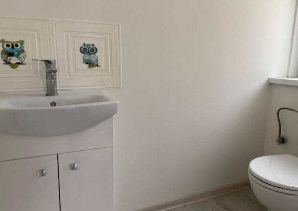 Kancelárske a prevádzkové priestory- Dubnica nad Váhom (52 m2, 104 m2)